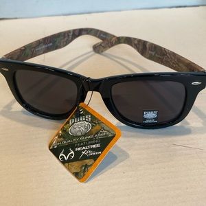 NWT & Vintage Pugs UV400 Protection Sunglasses